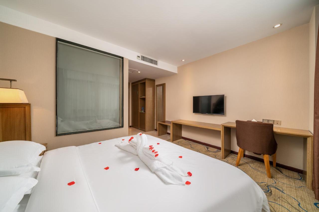 กวางโจว ป๋ออี้ โฮเทล Hotel ภายนอก รูปภาพ