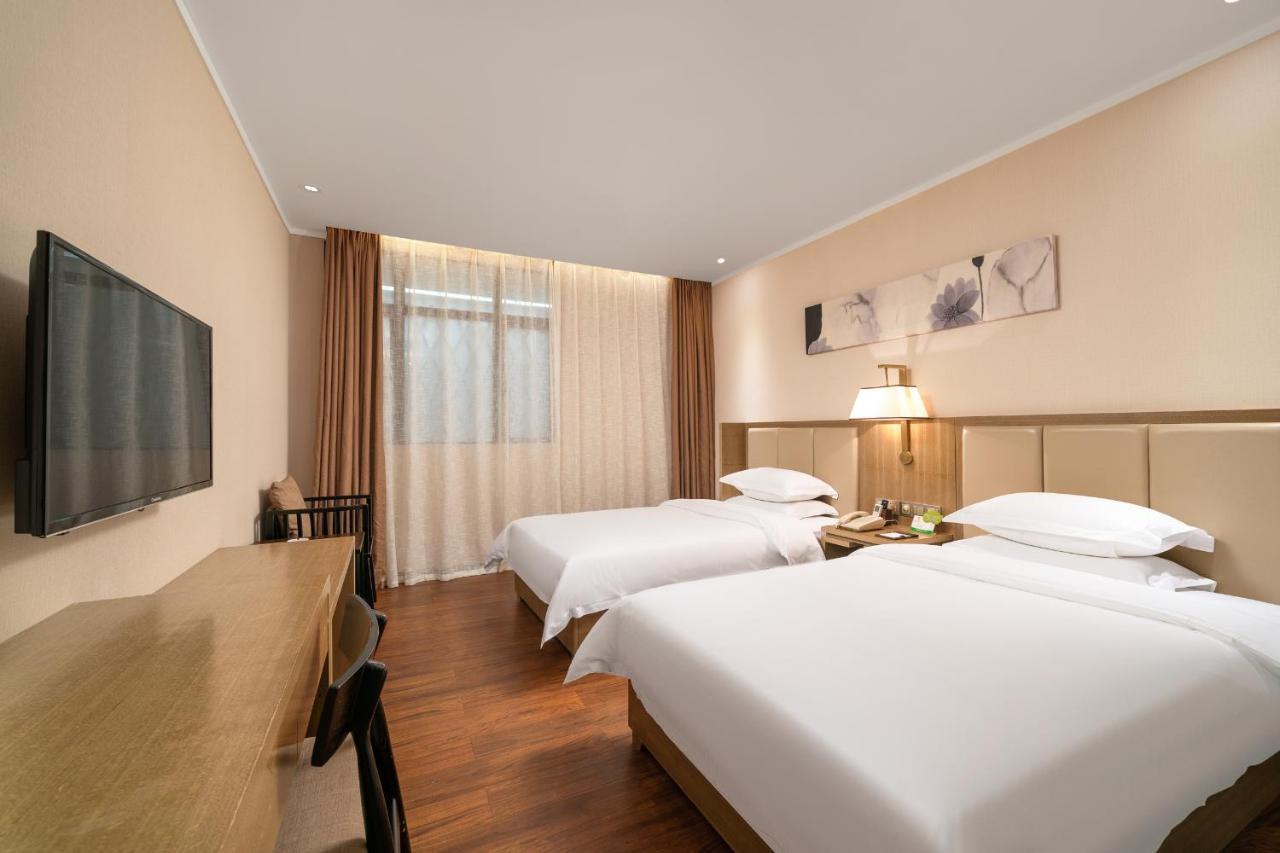 กวางโจว ป๋ออี้ โฮเทล Hotel ภายนอก รูปภาพ