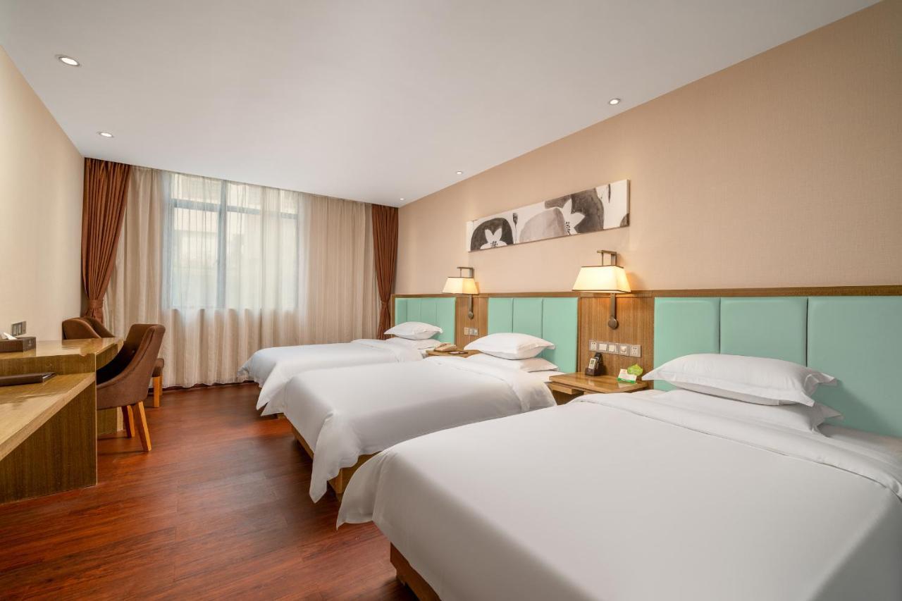 กวางโจว ป๋ออี้ โฮเทล Hotel ภายนอก รูปภาพ