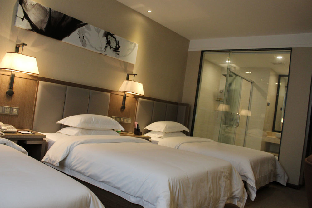 กวางโจว ป๋ออี้ โฮเทล Hotel ภายนอก รูปภาพ