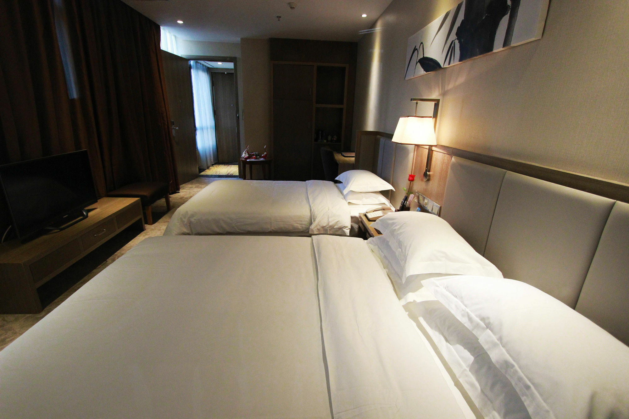 กวางโจว ป๋ออี้ โฮเทล Hotel ภายนอก รูปภาพ